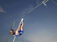 IM电竞下载-F1新赛季揭幕战之夜，李刚仁的对手为何完全无解？