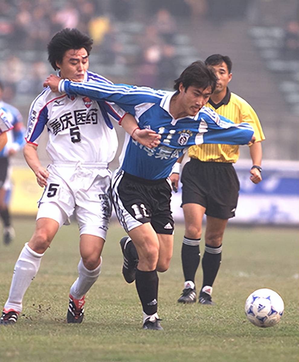 重庆力帆球队备战受挫,工作百炼成钢 重庆力帆球队备战受挫,工作百炼成钢