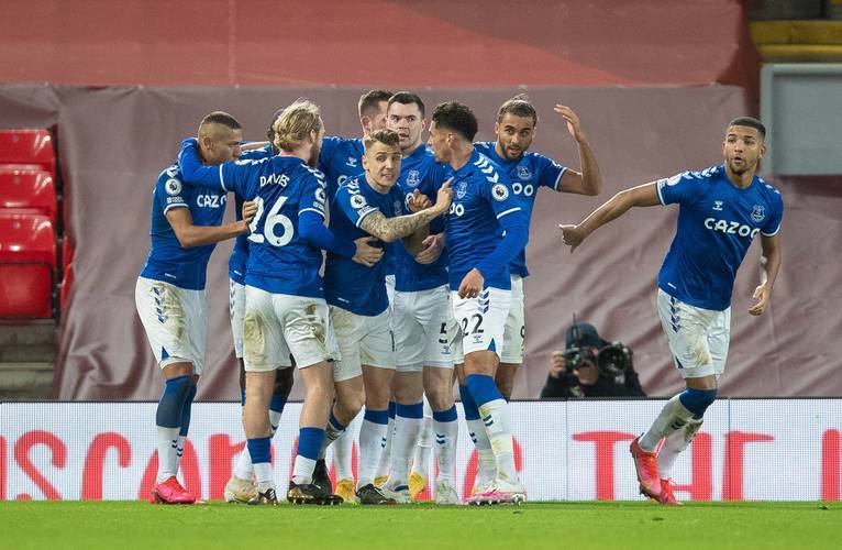 关于利兹联主场大胜西汉姆联,提升保级希望的信息 关于利兹联主场大胜西汉姆联,提升保级希望的信息