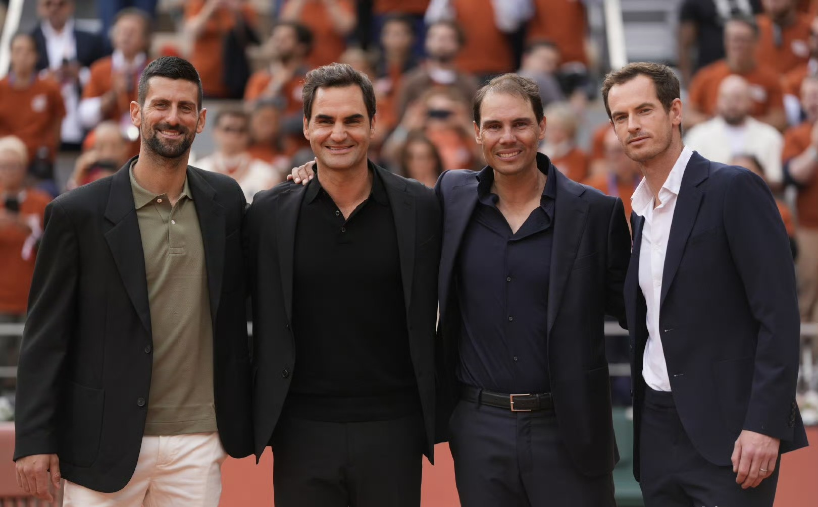 包含法网横扫拉沃尔杯，穆雷统治全场的词条